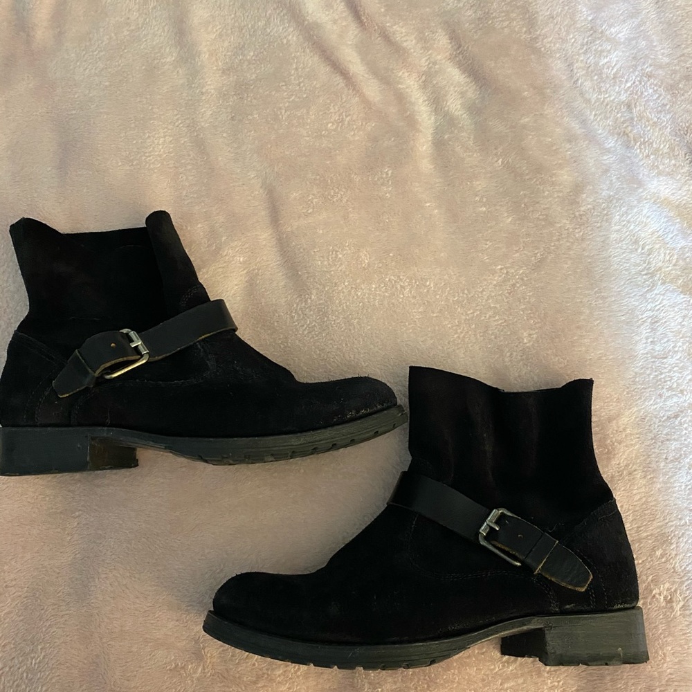 N.D.C made by hand suede booties
